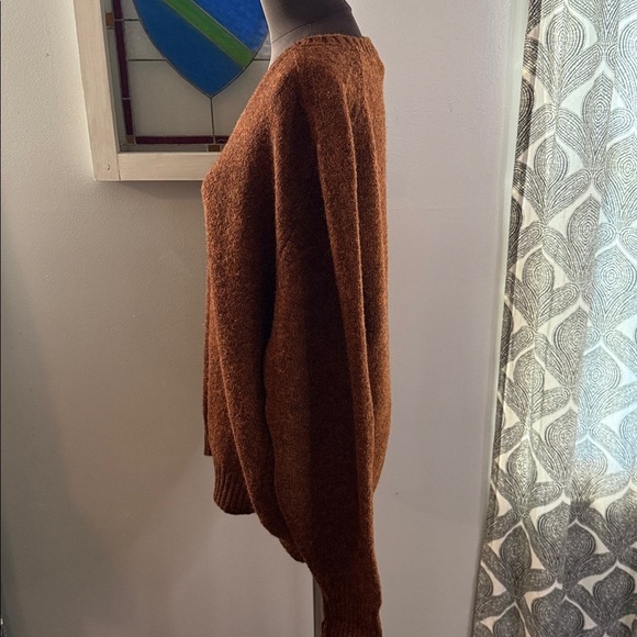 Lands’ End 100% Lambswool V Neck Sweater SZ Large - Picture 3 of 6